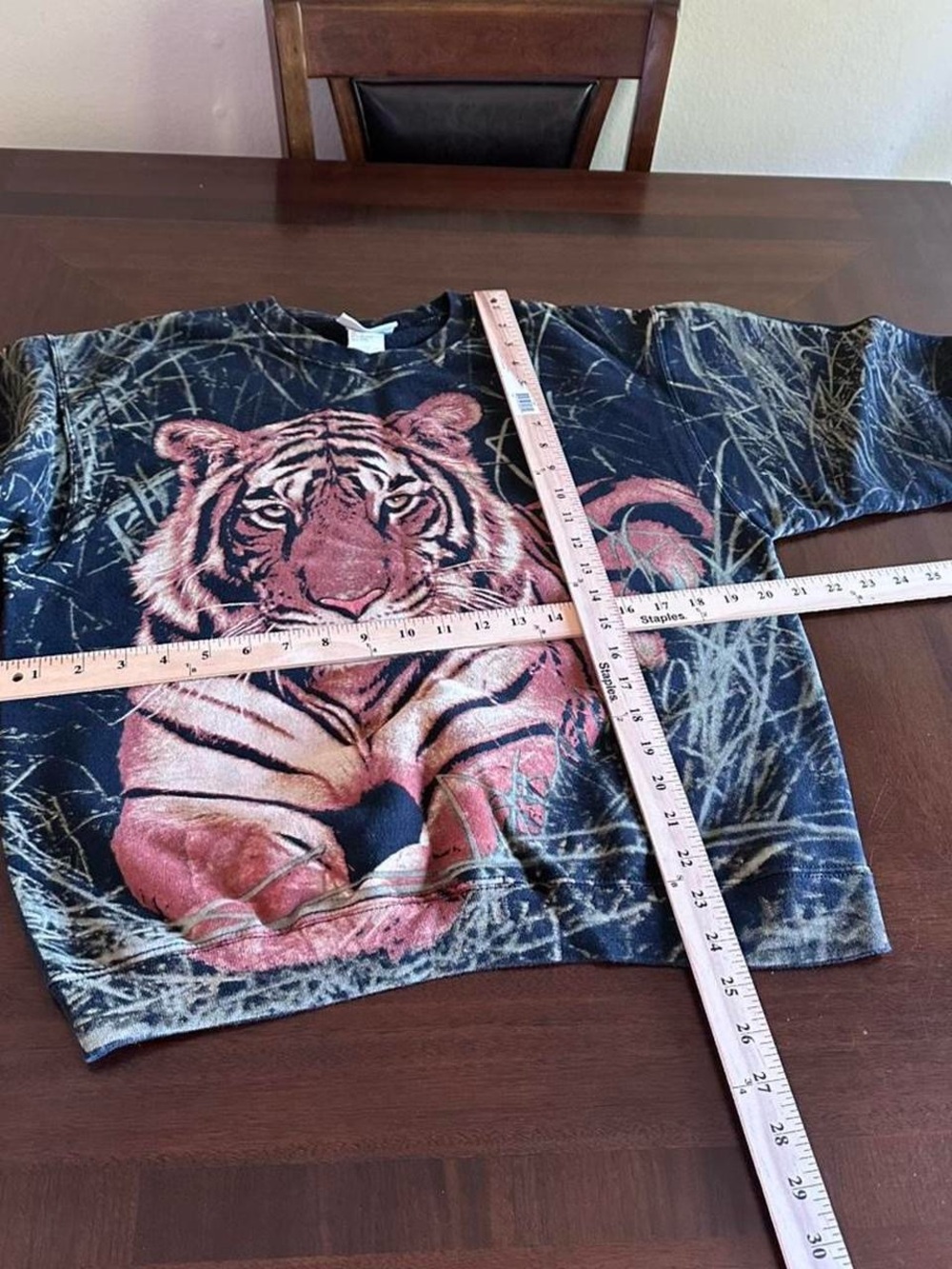 Vintage Tiger AOP Wildlife Sweatshirt Black Brown Women’s Medium - Picture 5 of 6